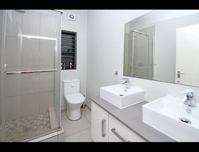 3 BEDROOM APARTMENT FOR SALE IN NORTH RIDING